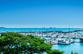 Shingley Poolside Retreat, Airlie Beach